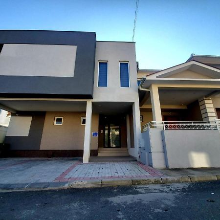 Vila Manuela Aparthotel Gevgelija Ngoại thất bức ảnh