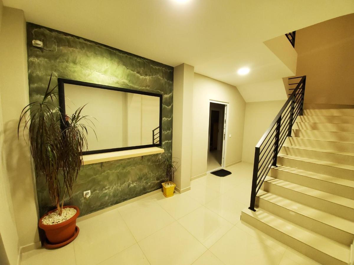 Vila Manuela Aparthotel Gevgelija Ngoại thất bức ảnh