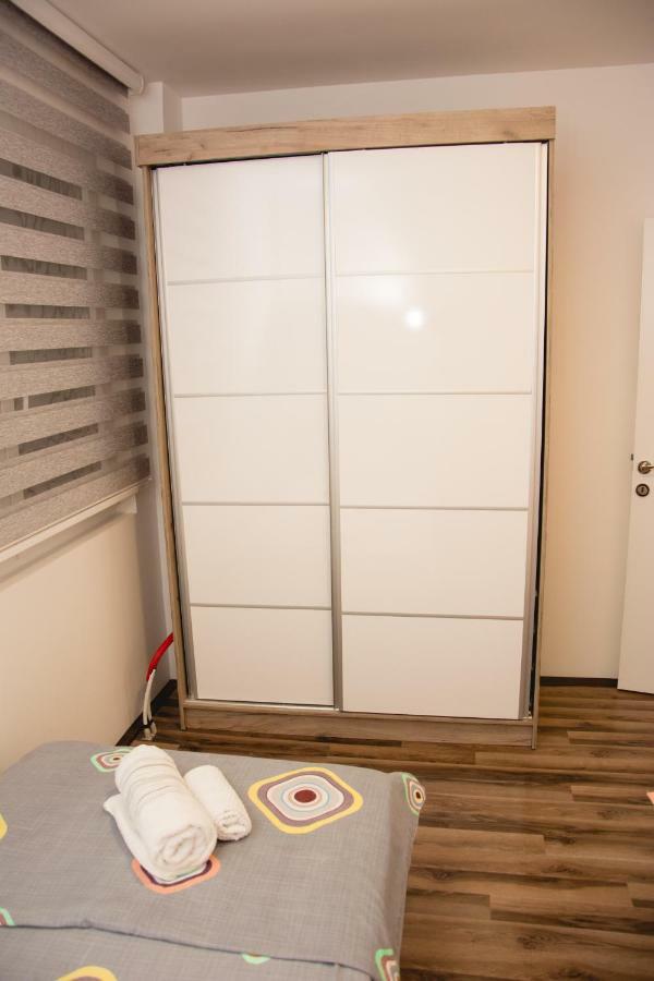 Vila Manuela Aparthotel Gevgelija Ngoại thất bức ảnh