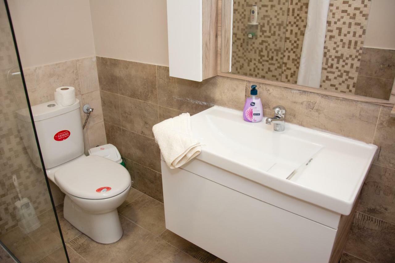 Vila Manuela Aparthotel Gevgelija Ngoại thất bức ảnh