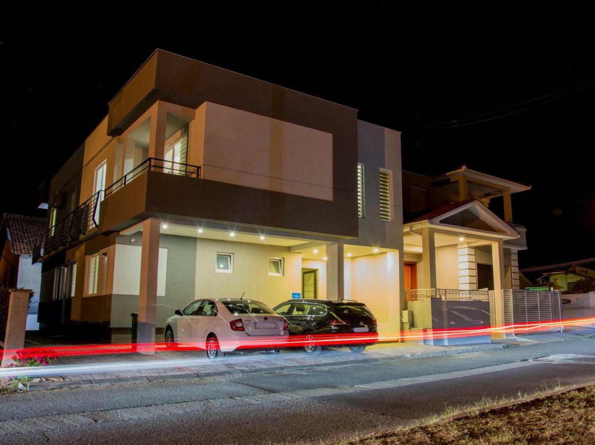 Vila Manuela Aparthotel Gevgelija Ngoại thất bức ảnh