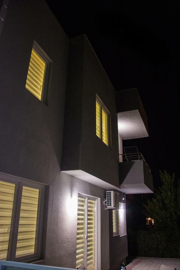 Vila Manuela Aparthotel Gevgelija Ngoại thất bức ảnh